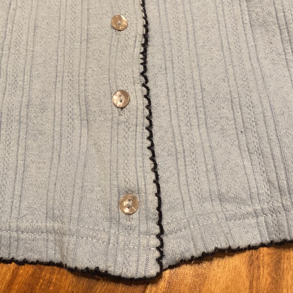 Girl’s Size 6-8 Cotton Baby Blue Cropped Cardigan & H&M Navy Henley Bundle - Picture 3 of 6